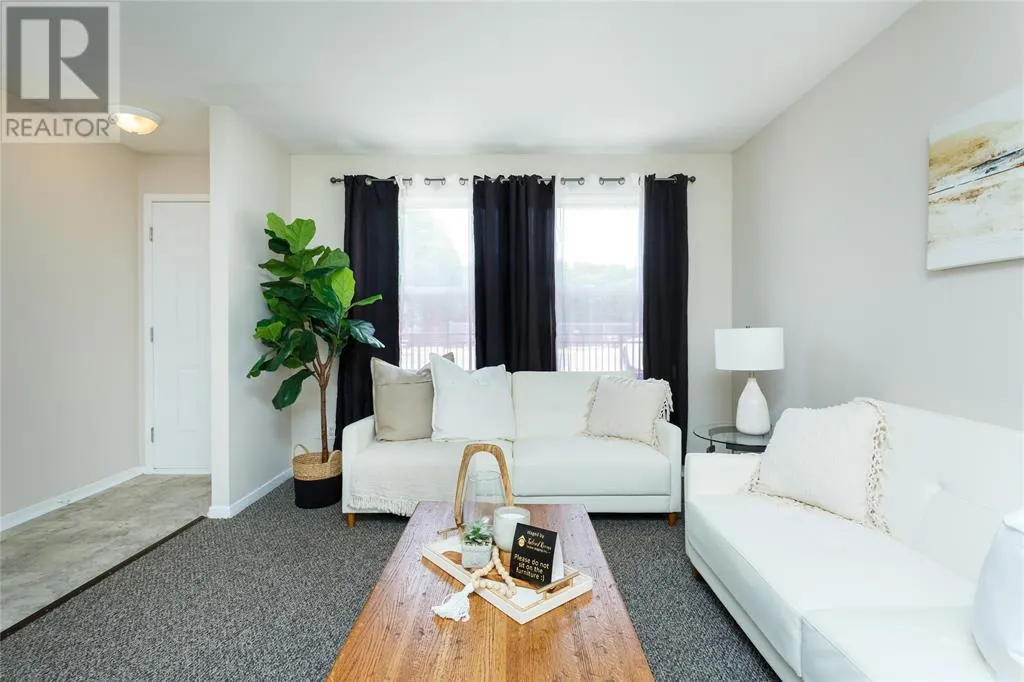 834 EXMOUTH STREET Unit# 19, #19