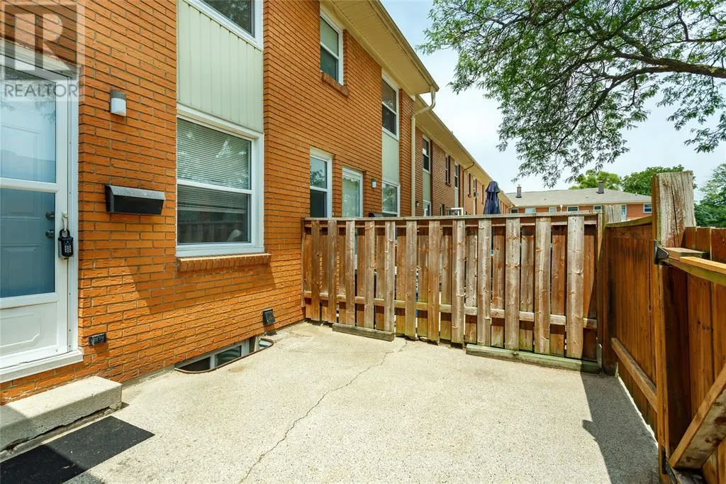 834 EXMOUTH STREET Unit# 19, #19