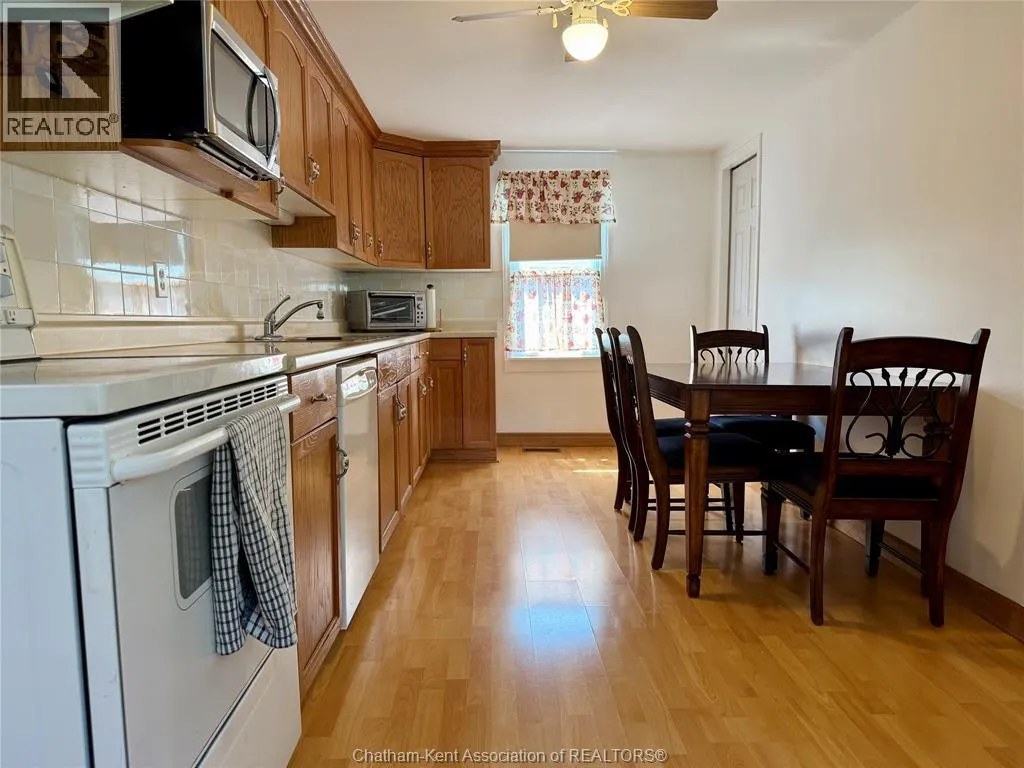 222 Sandys STREET