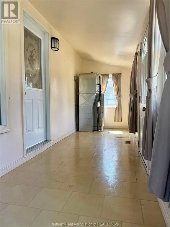 222 Sandys STREET