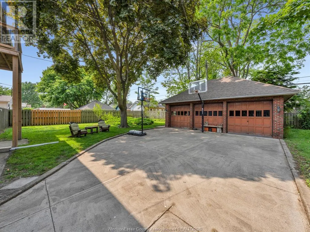 20 MILL STREET West