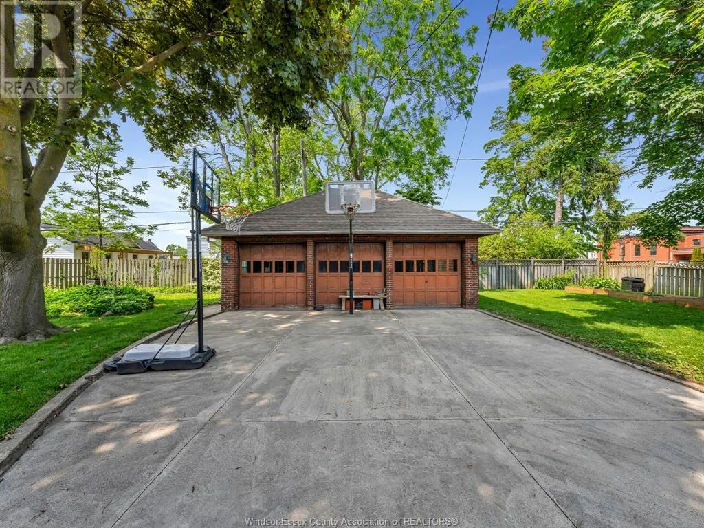 20 MILL STREET West