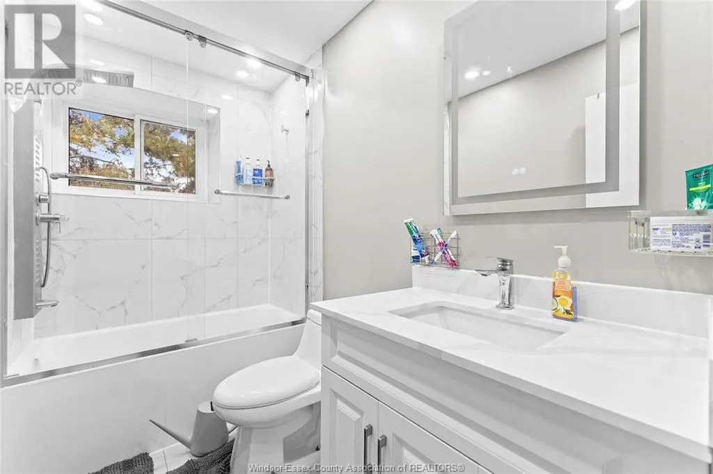 900 CENTRAL PARK DRIVE Unit# 115