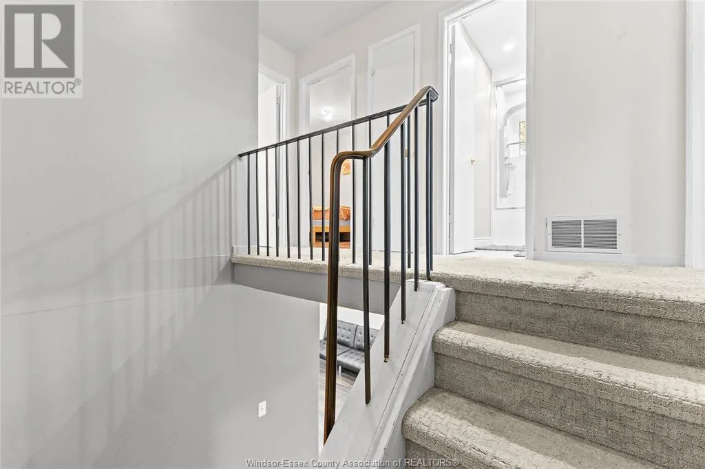 900 CENTRAL PARK DRIVE Unit# 115