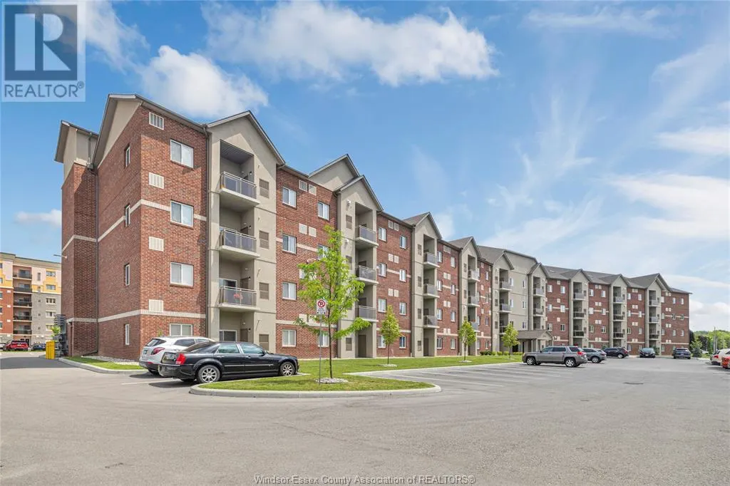 1888 WESTVIEW PARK BOULEVARD Unit# 215