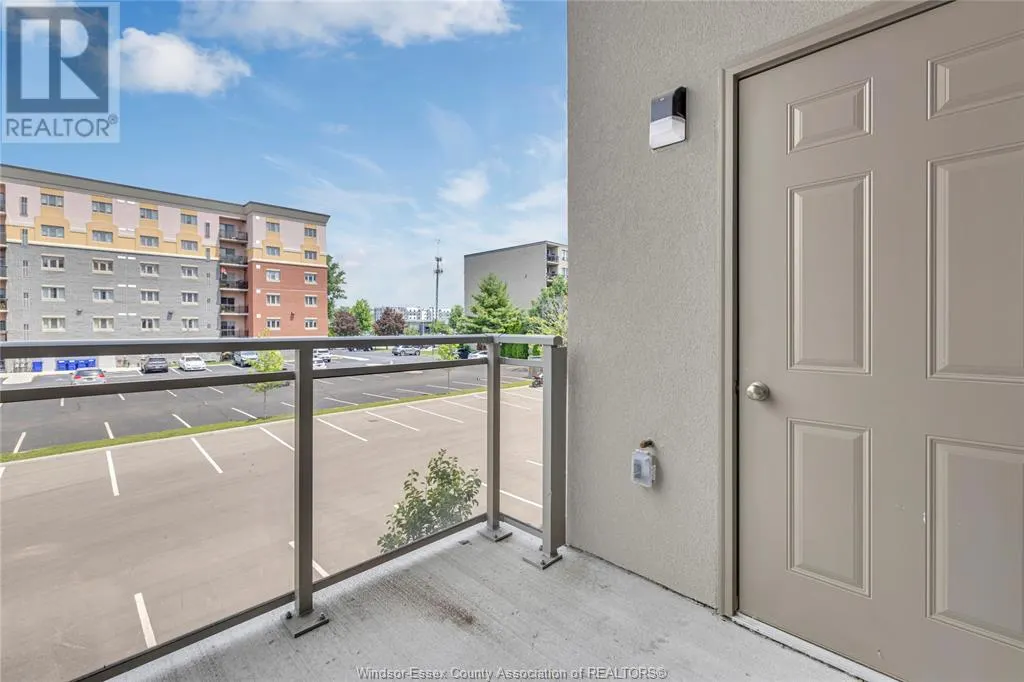 1888 WESTVIEW PARK BOULEVARD Unit# 215