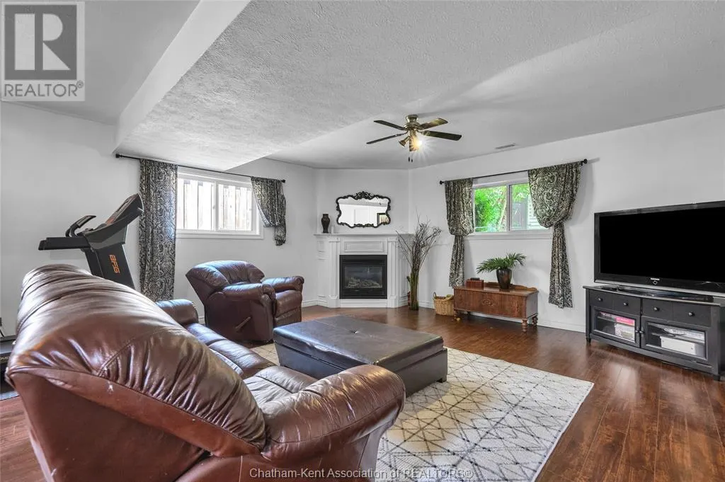 78 Smithfield CIRCLE