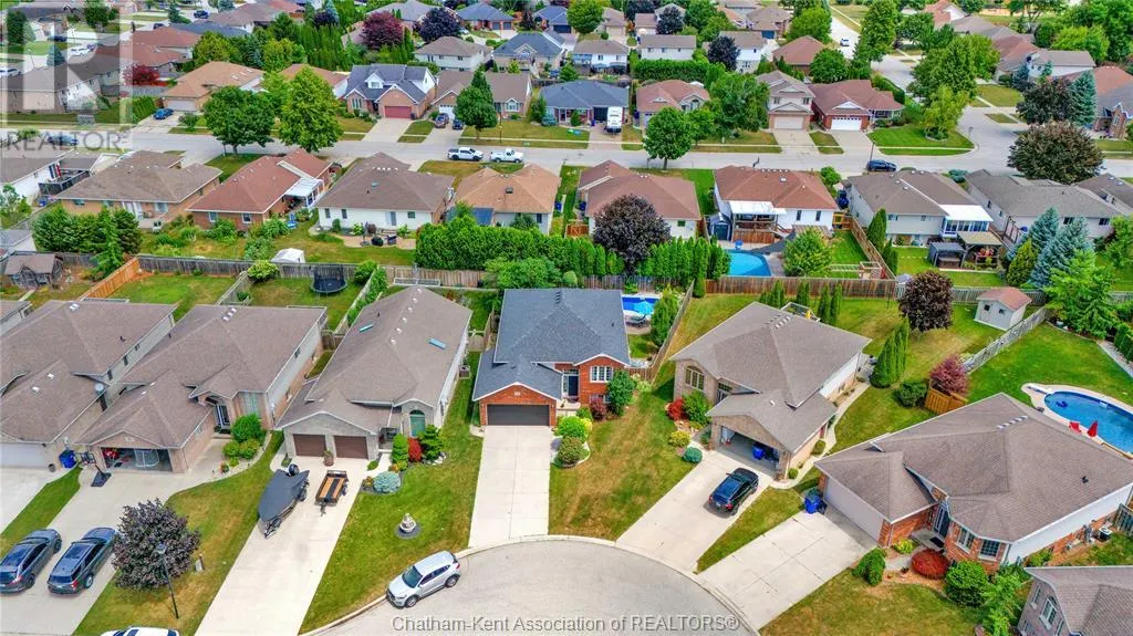 78 Smithfield CIRCLE