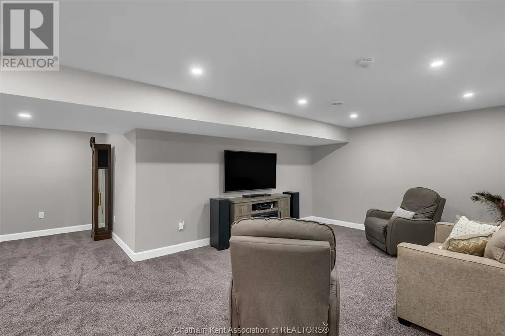 12 Duskridge ROAD