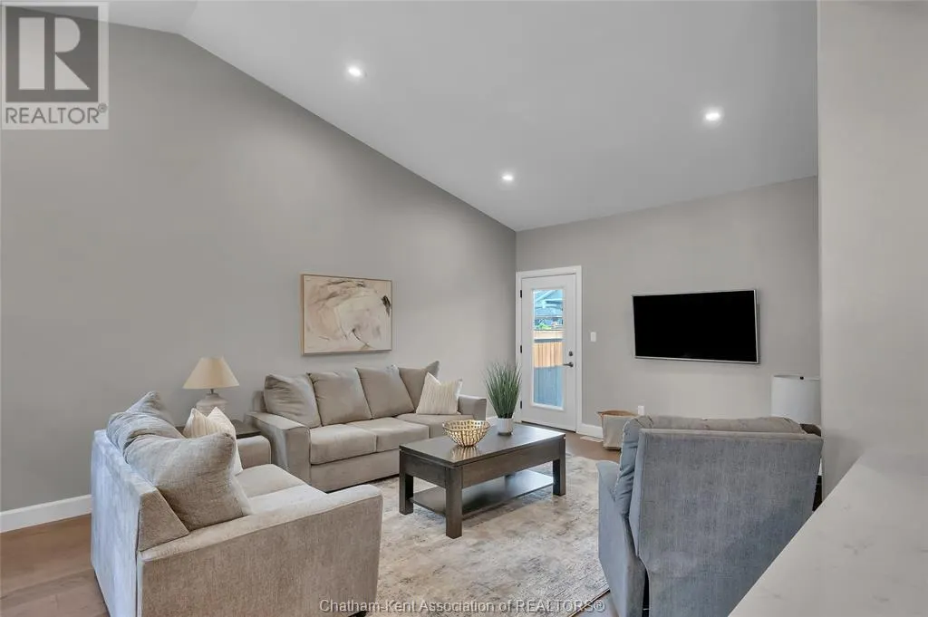 12 Duskridge ROAD