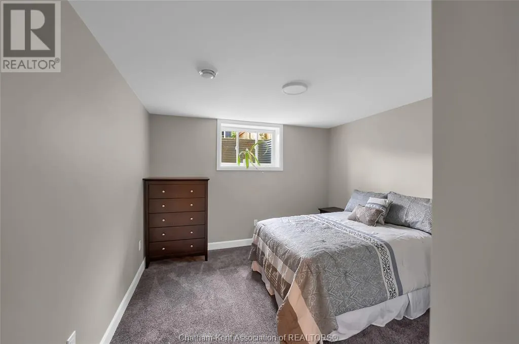 12 Duskridge ROAD