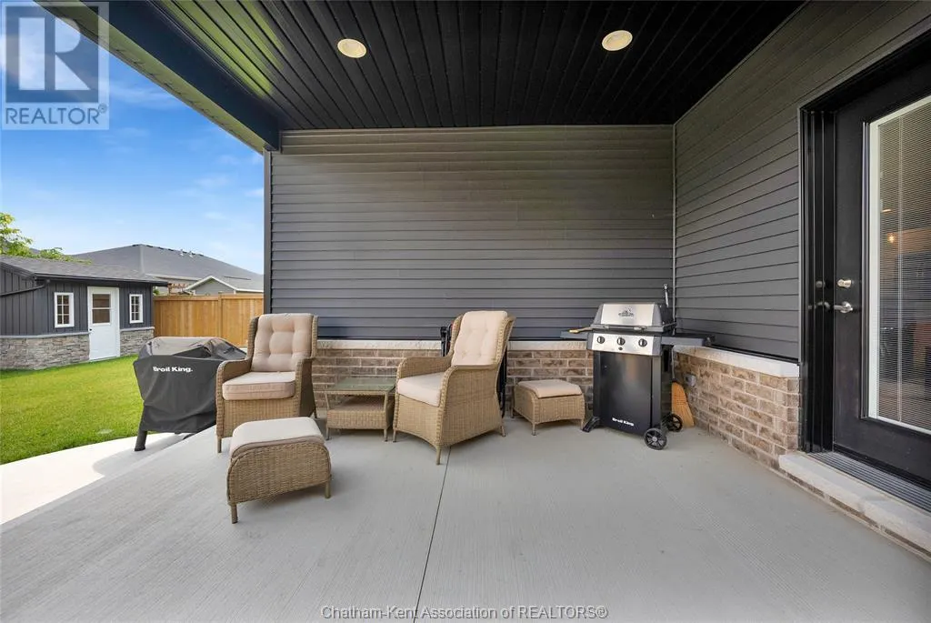 12 Duskridge ROAD