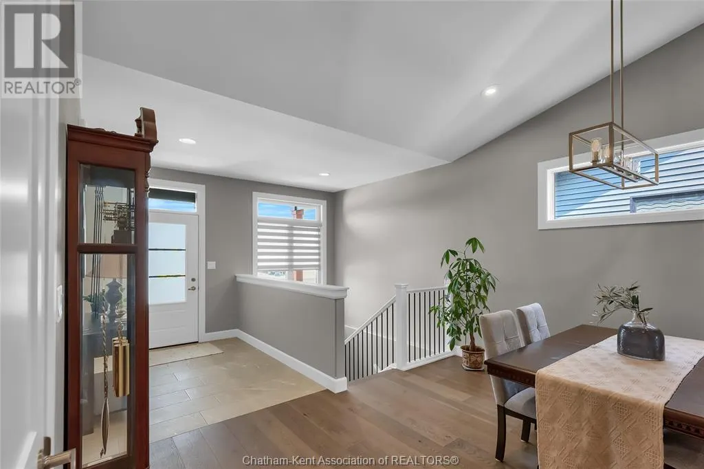12 Duskridge ROAD