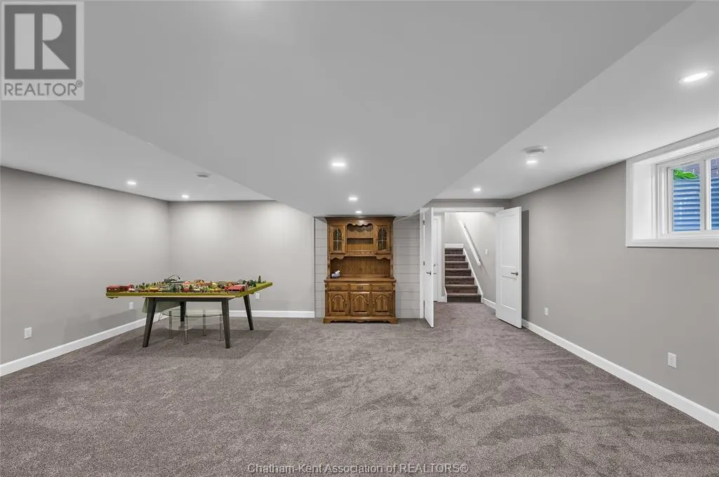 12 Duskridge ROAD