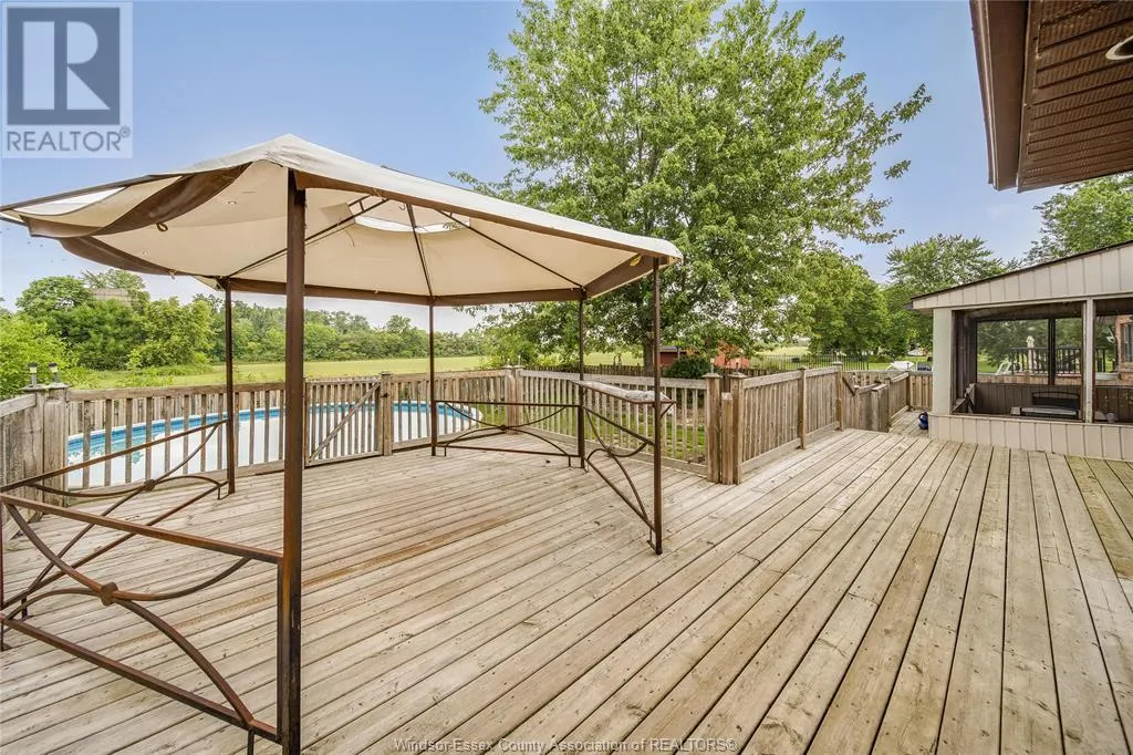 1401 FRONT ROAD South