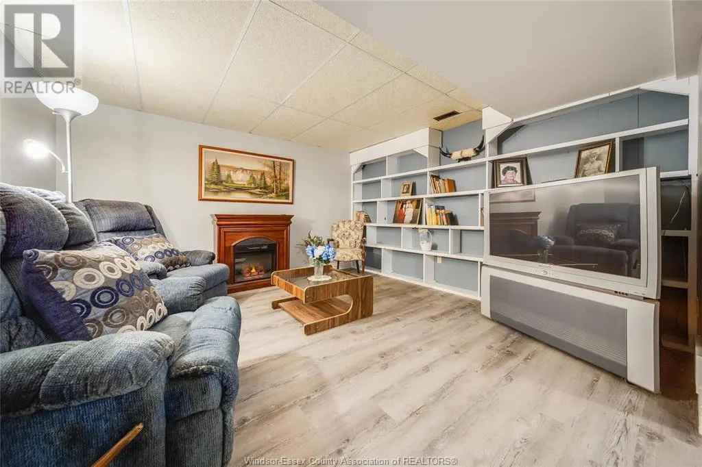 1401 FRONT ROAD South