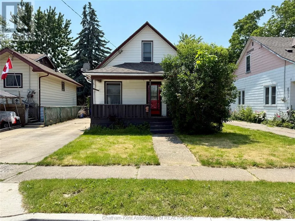 22 Minnie STREET