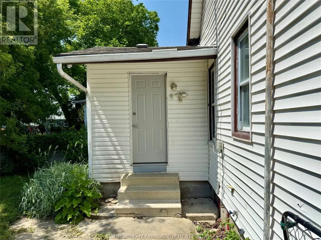 22 Minnie STREET