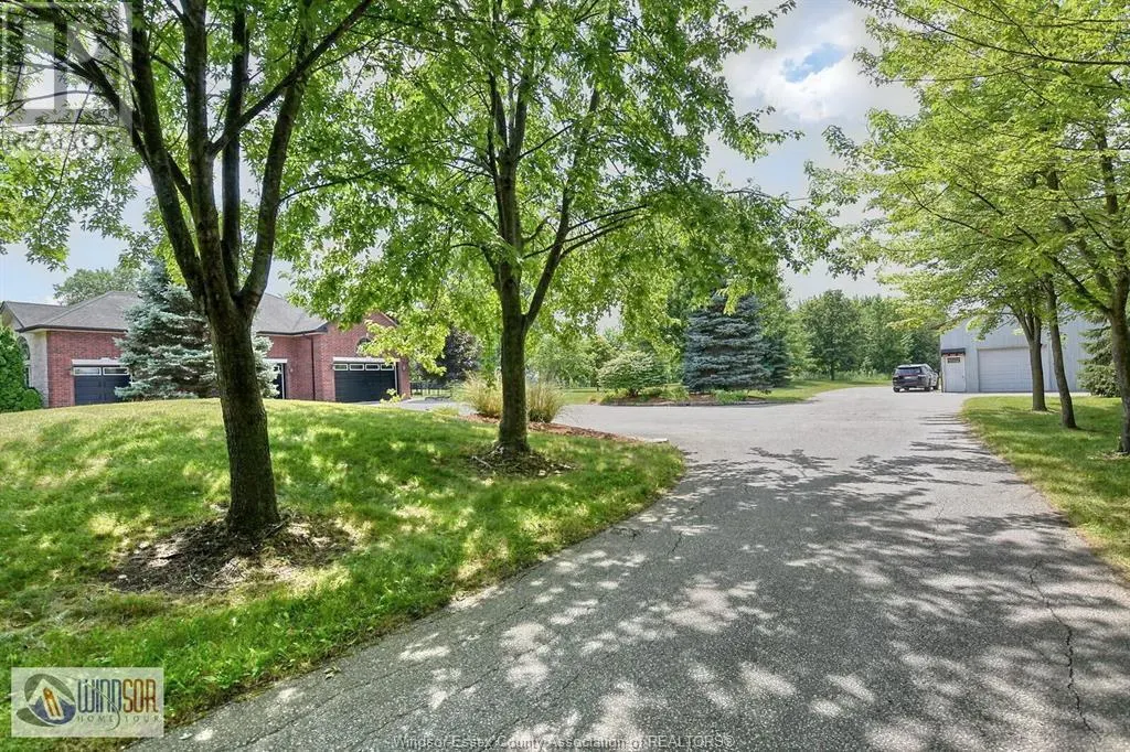 305 WEST PIKE CREEK