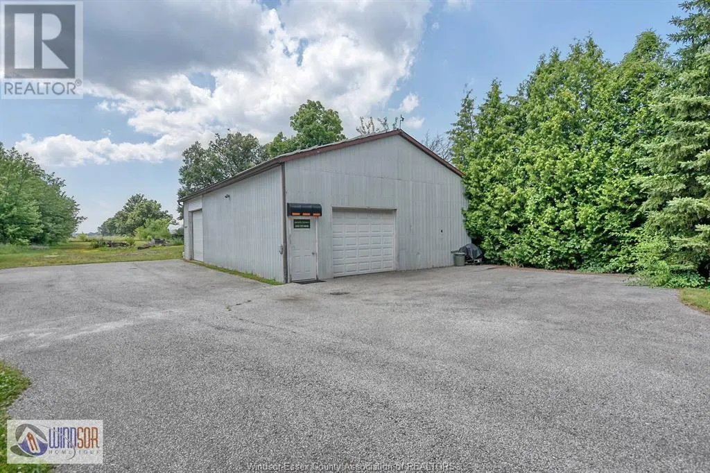 305 WEST PIKE CREEK