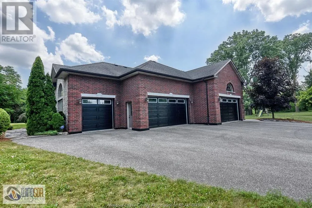 305 WEST PIKE CREEK
