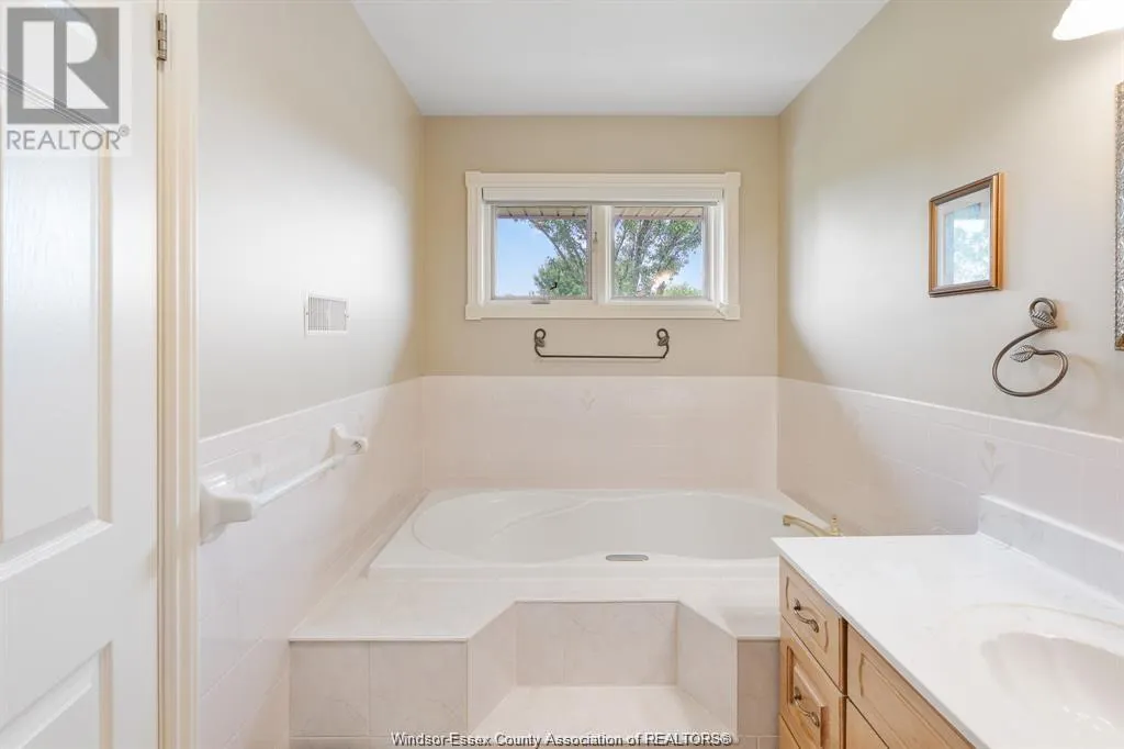 5569 CONCESSION RD 5