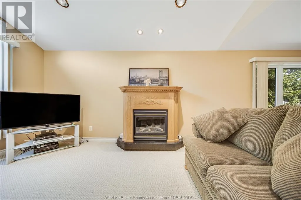 1314 ORCHARD BLVD