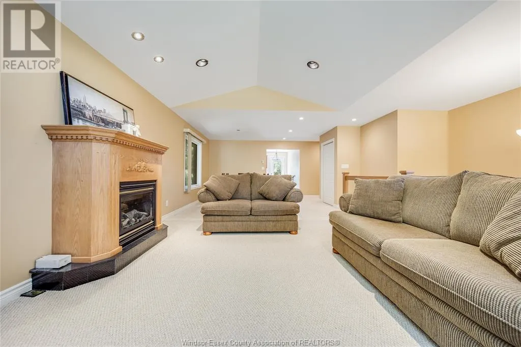 1314 ORCHARD BLVD