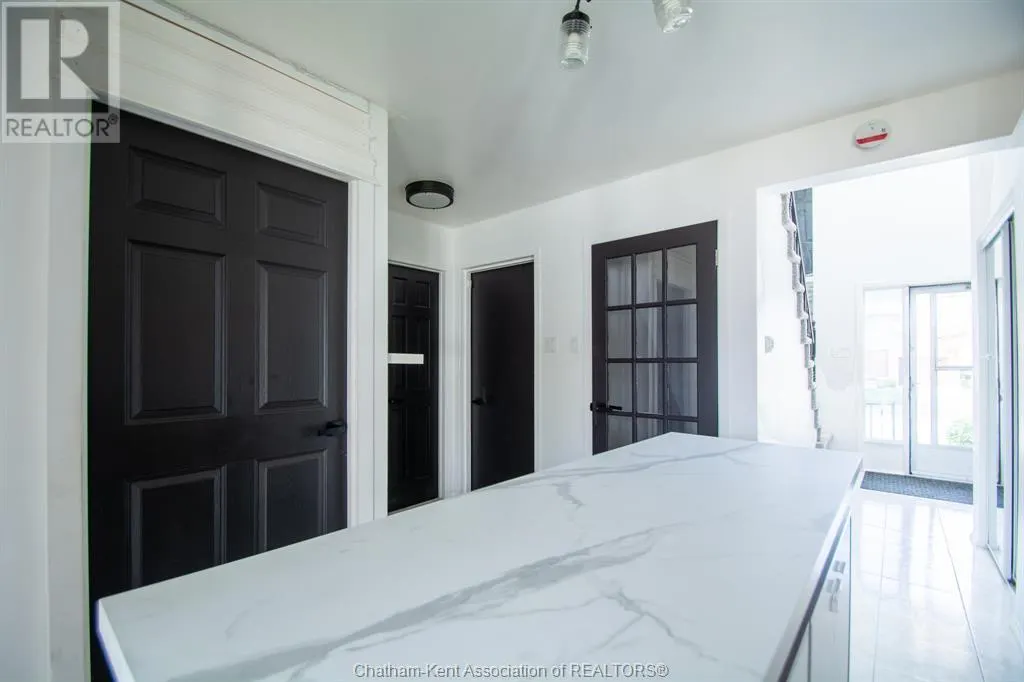 7 Monarch DRIVE