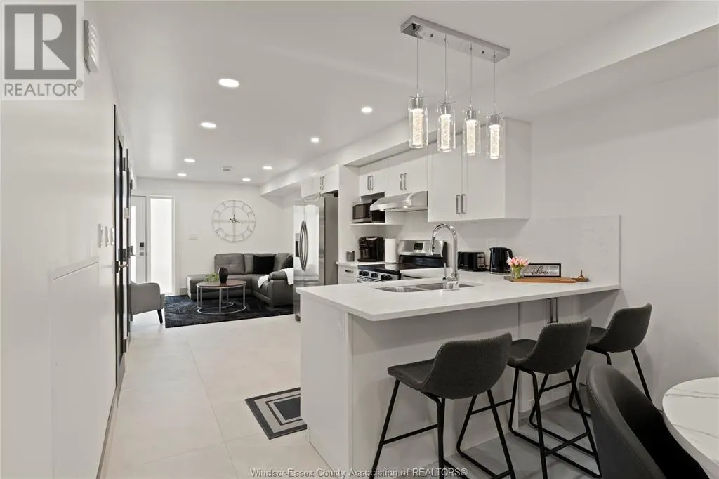 171 ROBSON ROAD Unit# 2