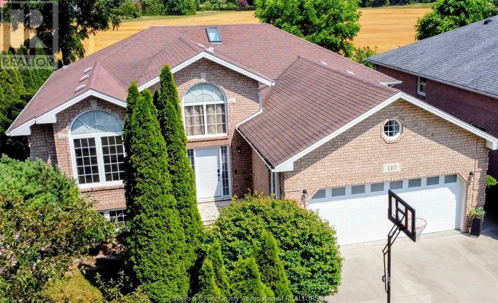 110 Sunset DRIVE