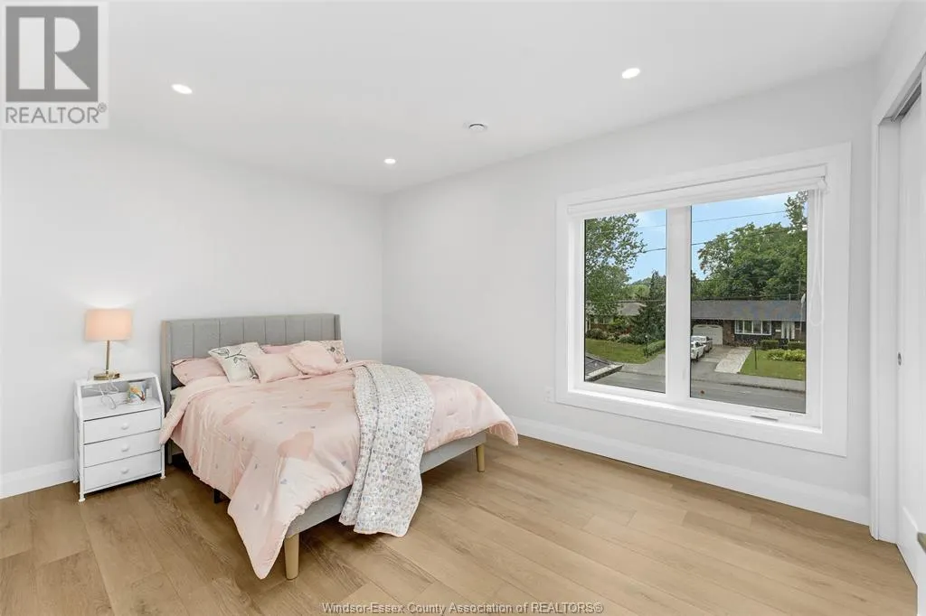 2440 TODD LANE