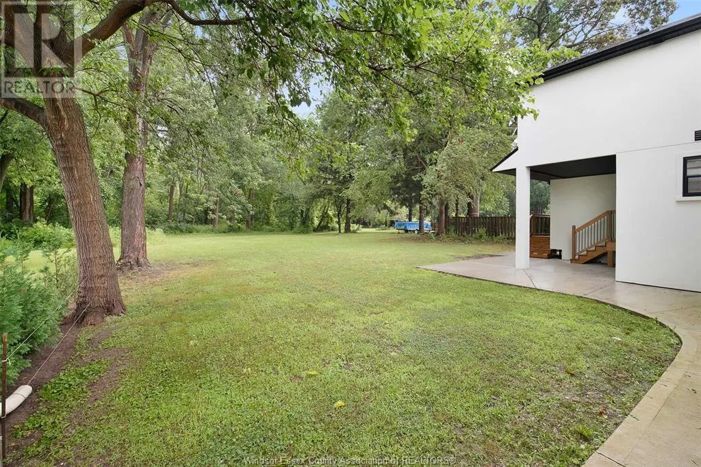 2440 TODD LANE