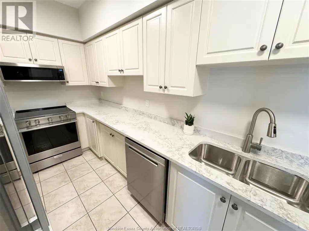 200 MANNING Unit# 409