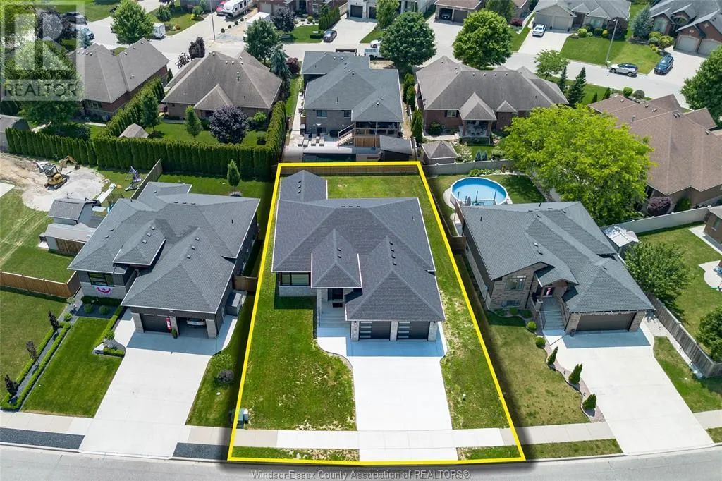237 SANDYBROOK WAY