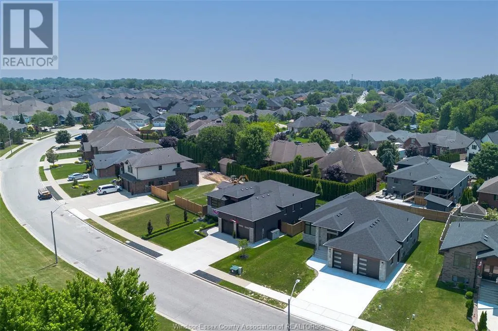 237 SANDYBROOK WAY