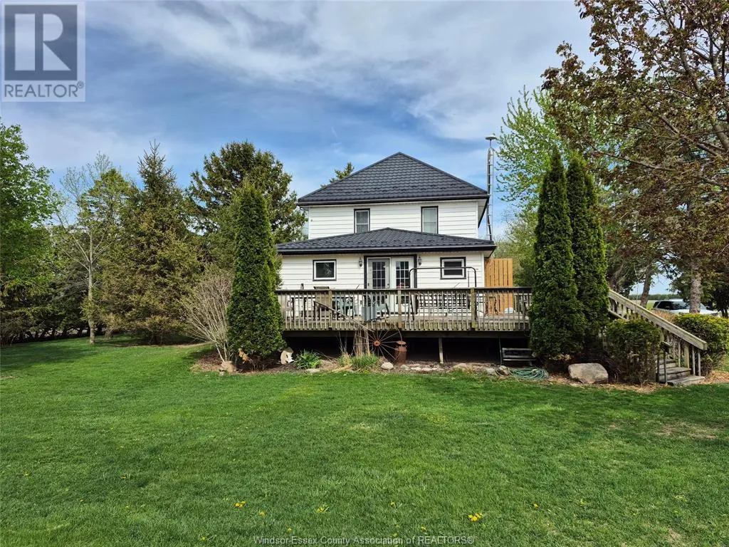3825 Comber Sideroad