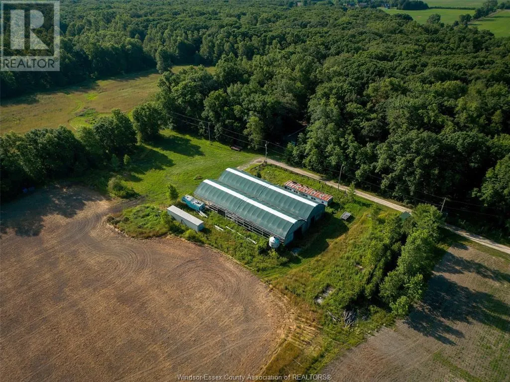 9056 FERRIS Sideroad