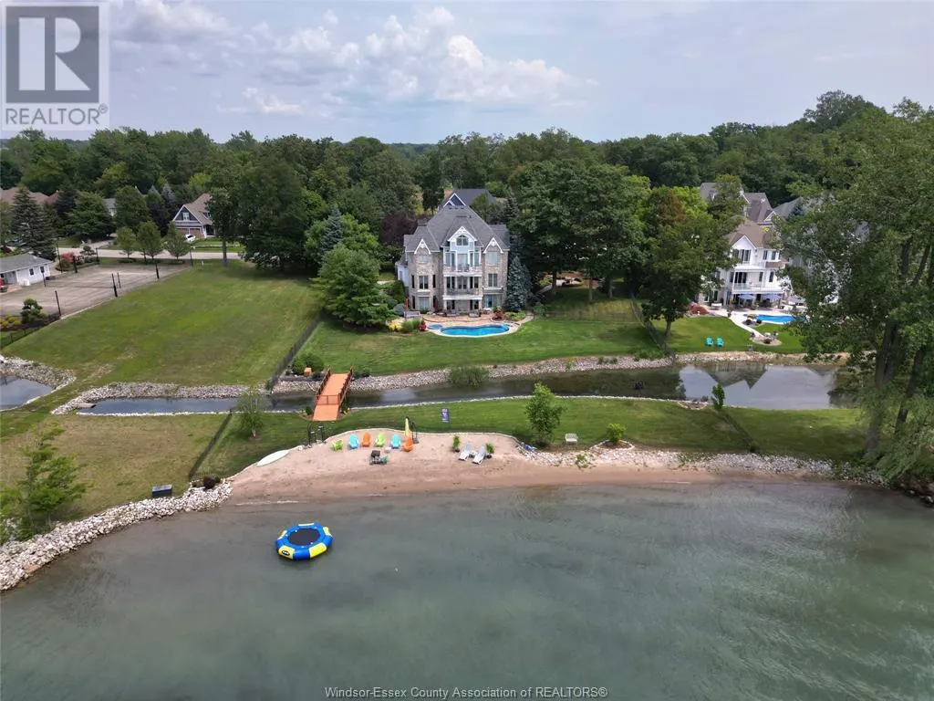 271 CRYSTAL BAY