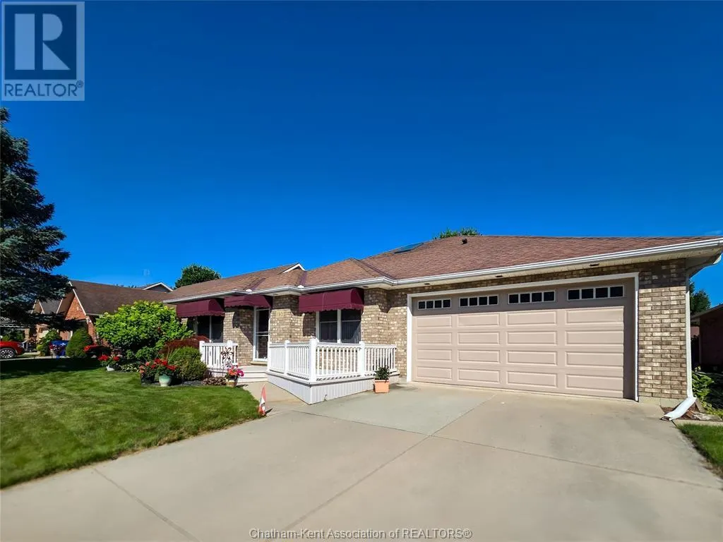 93 GREGORY DRIVE East