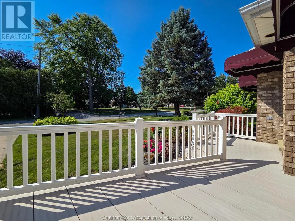 93 GREGORY DRIVE East