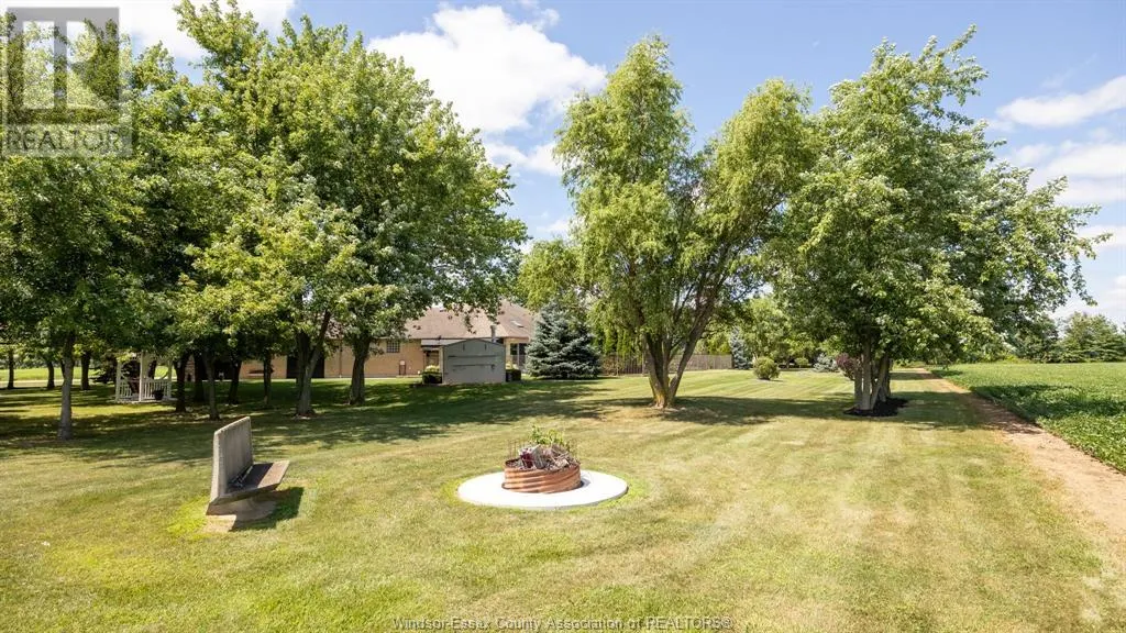 9800 9TH CONCESSION ROAD