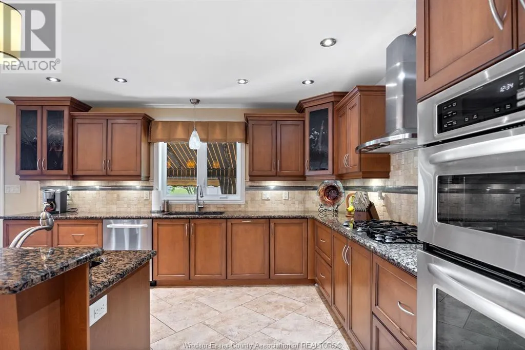 9800 9TH CONCESSION ROAD