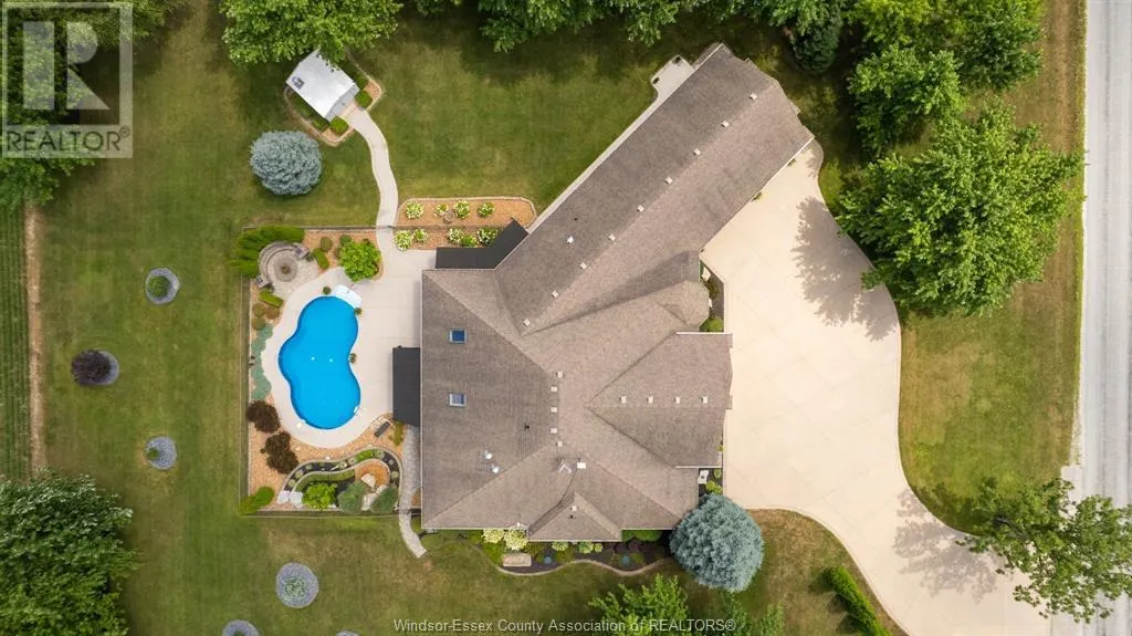 9800 9TH CONCESSION ROAD