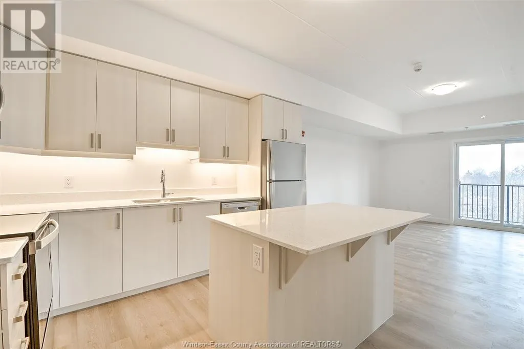 207 BROCK Unit# 205