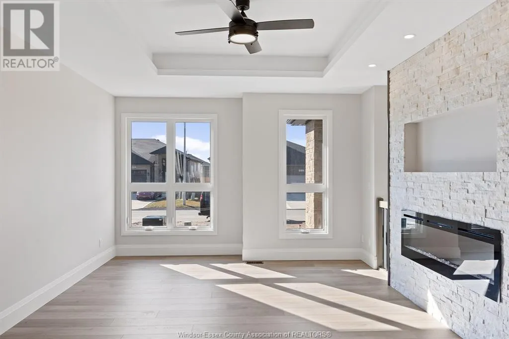 4 WOODLAND STREET