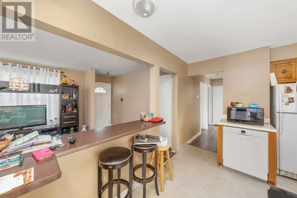 751 KEMSLEY DRIVE