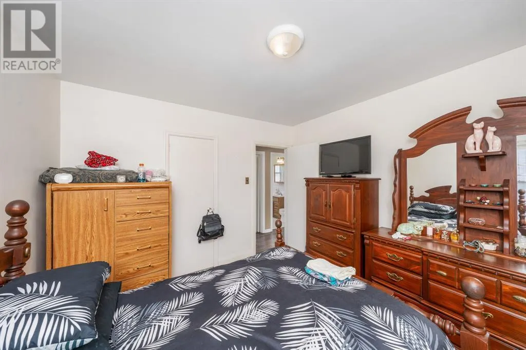 751 KEMSLEY DRIVE
