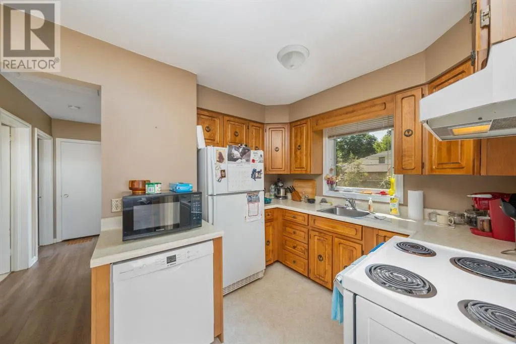 751 KEMSLEY DRIVE