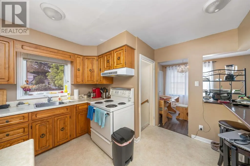 751 KEMSLEY DRIVE
